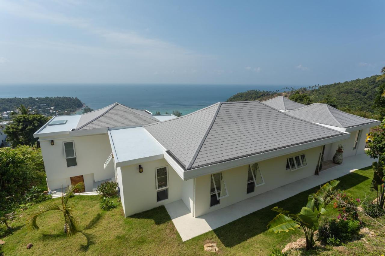 Takian Villa : Vue Mer Et Coucher De Soleil Saláta-part Kültér fotó