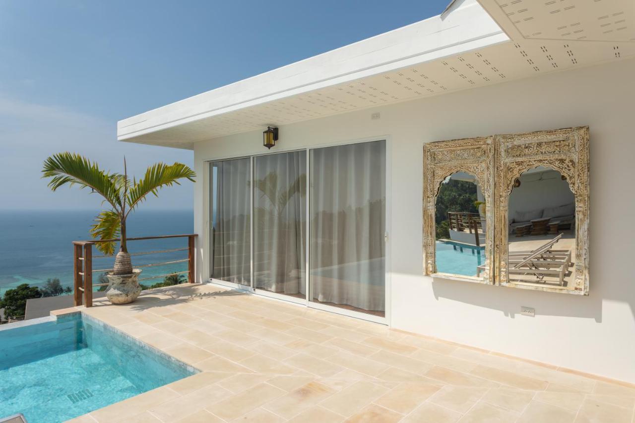 Takian Villa : Vue Mer Et Coucher De Soleil Saláta-part Kültér fotó