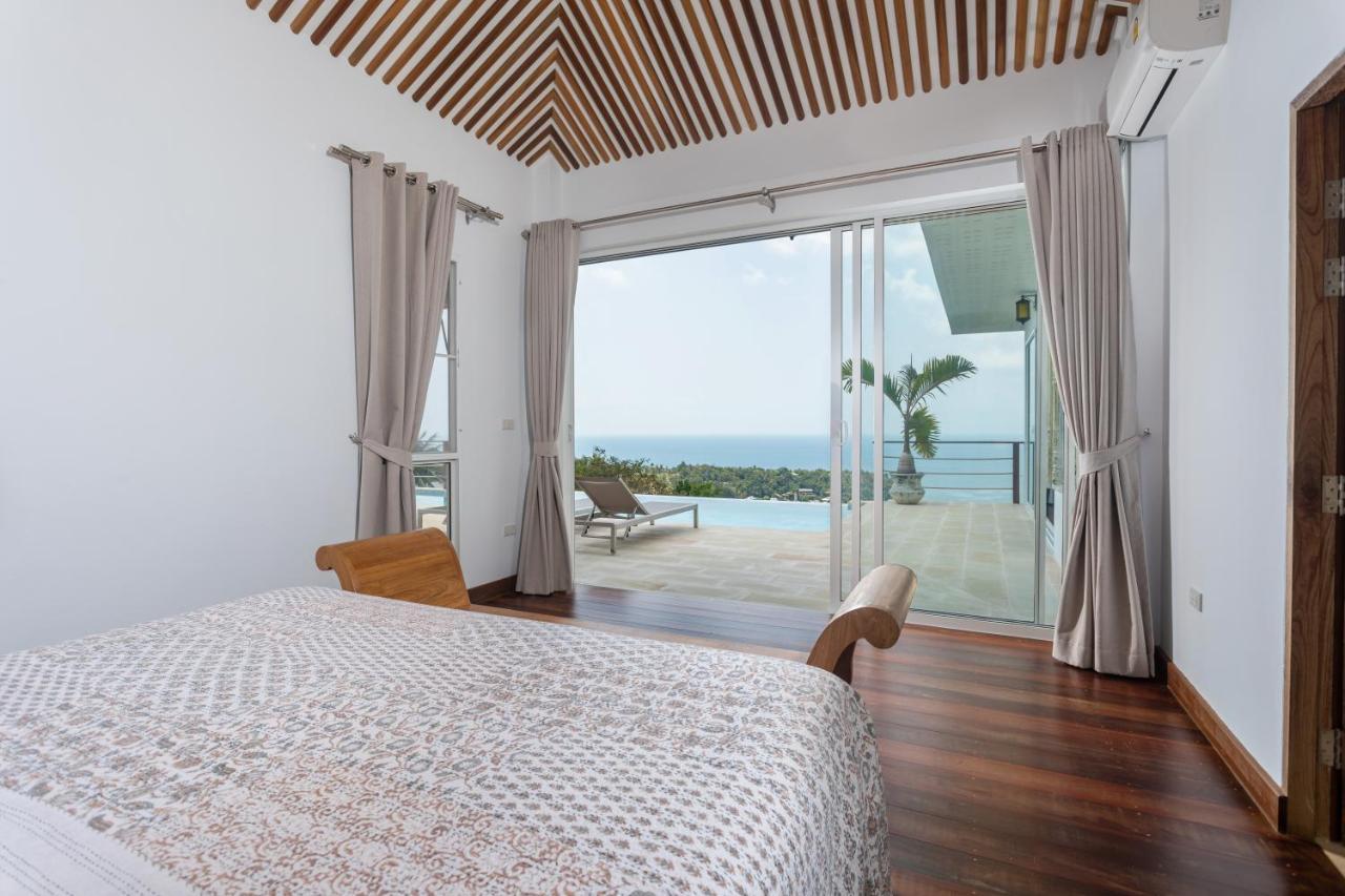 Takian Villa : Vue Mer Et Coucher De Soleil Saláta-part Kültér fotó