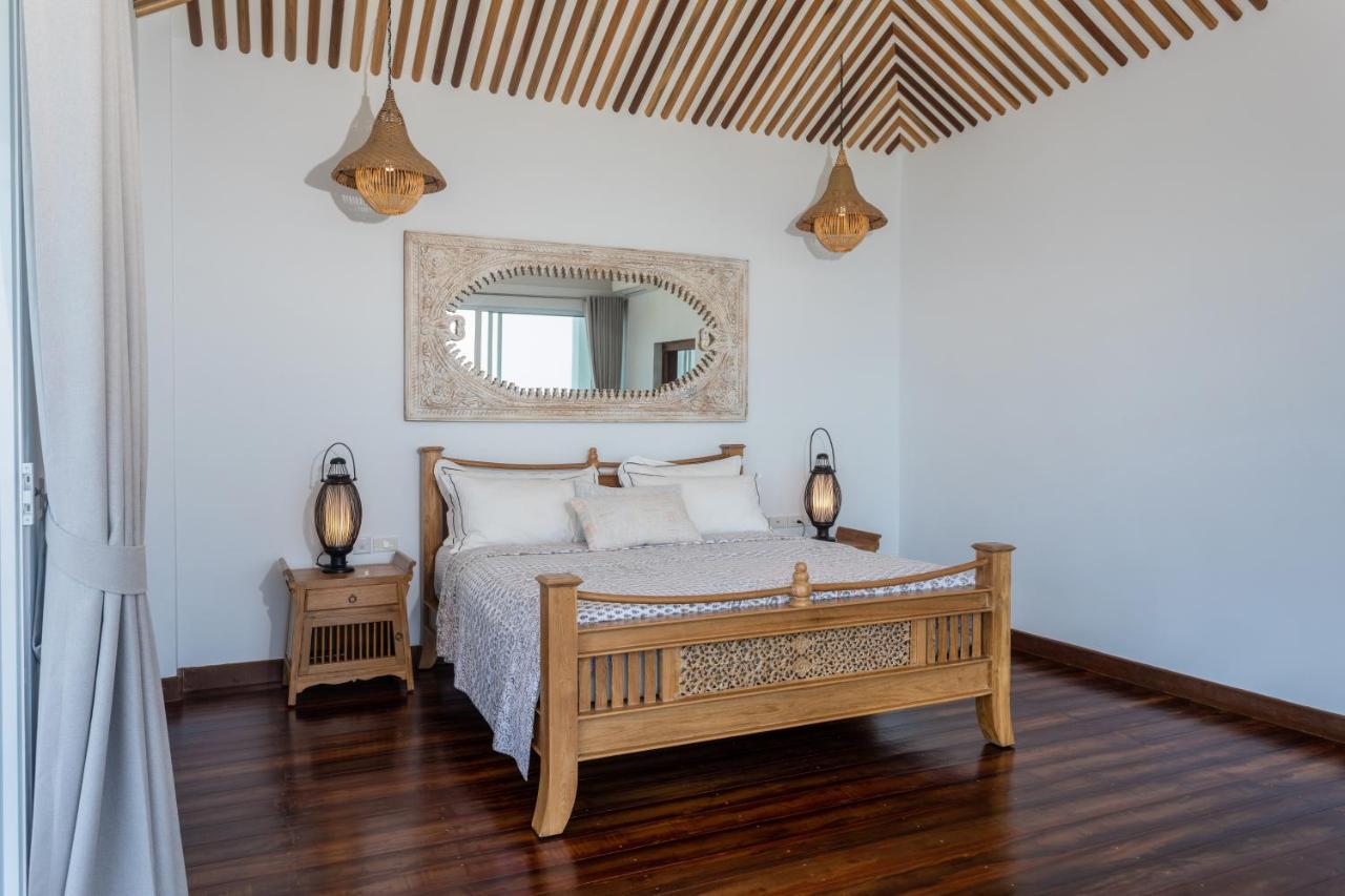 Takian Villa : Vue Mer Et Coucher De Soleil Saláta-part Kültér fotó
